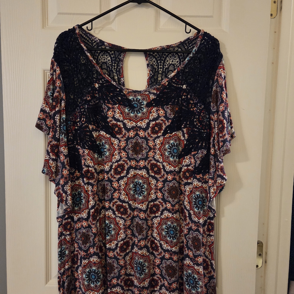 Cato Multicolor Floral Medallion Top with Navy Lace Yoke